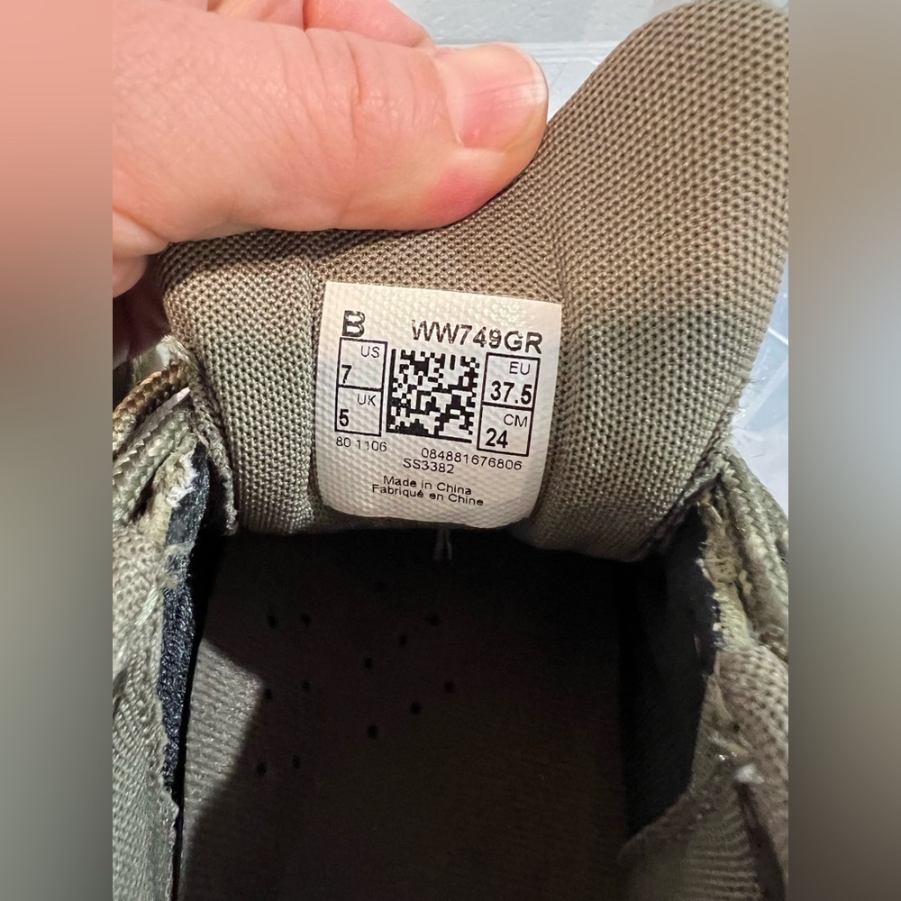 New Balance Green Athletic Shoes with Rugged Design hiking boots - Picture 13 of 13